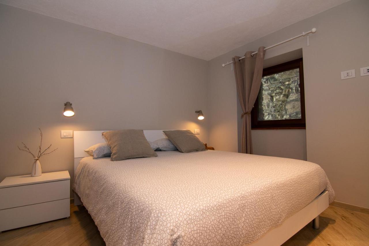 Le Casette Di Rovine Apartment Аоста Екстериор снимка