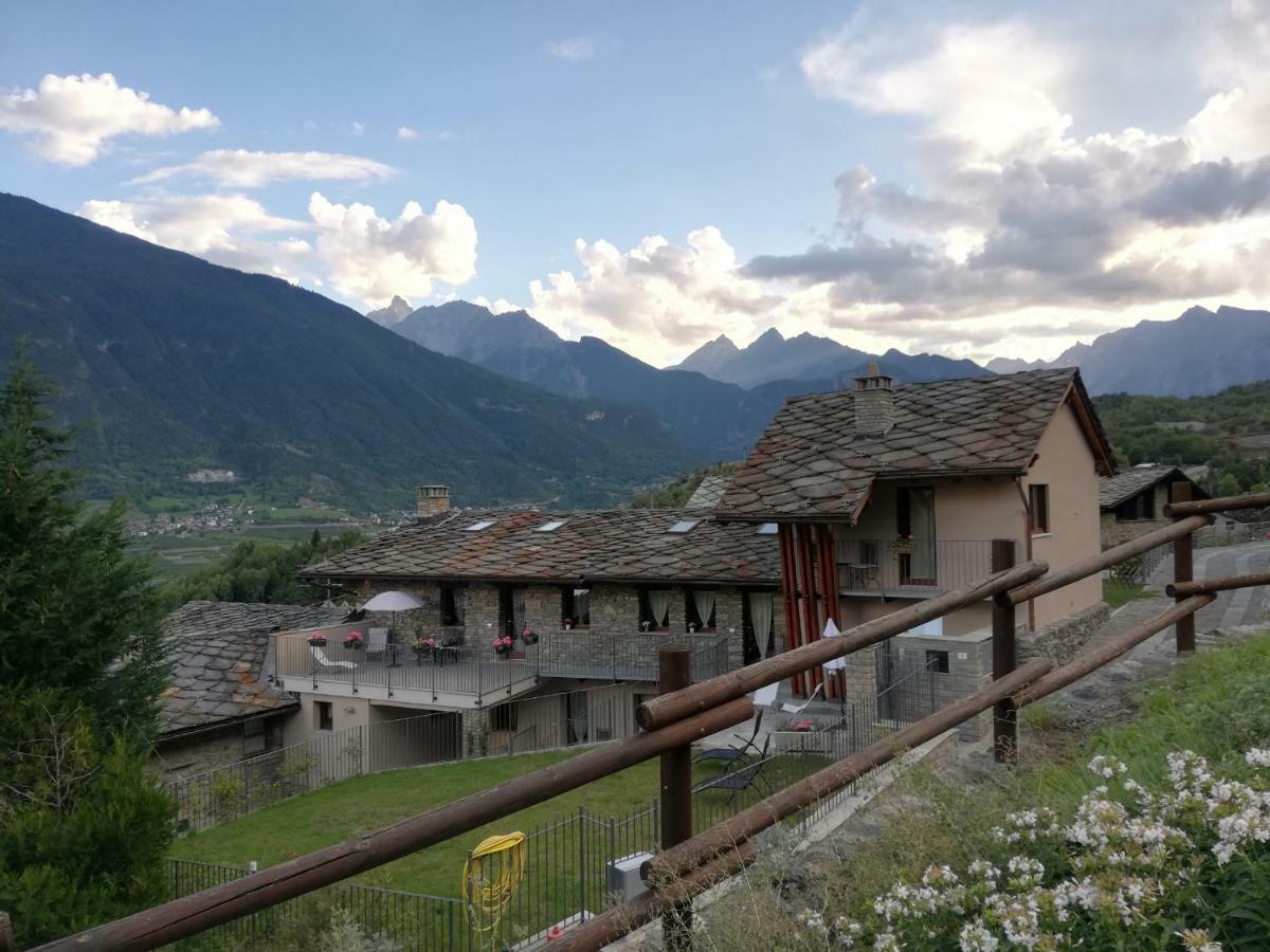 Le Casette Di Rovine Apartment Аоста Екстериор снимка