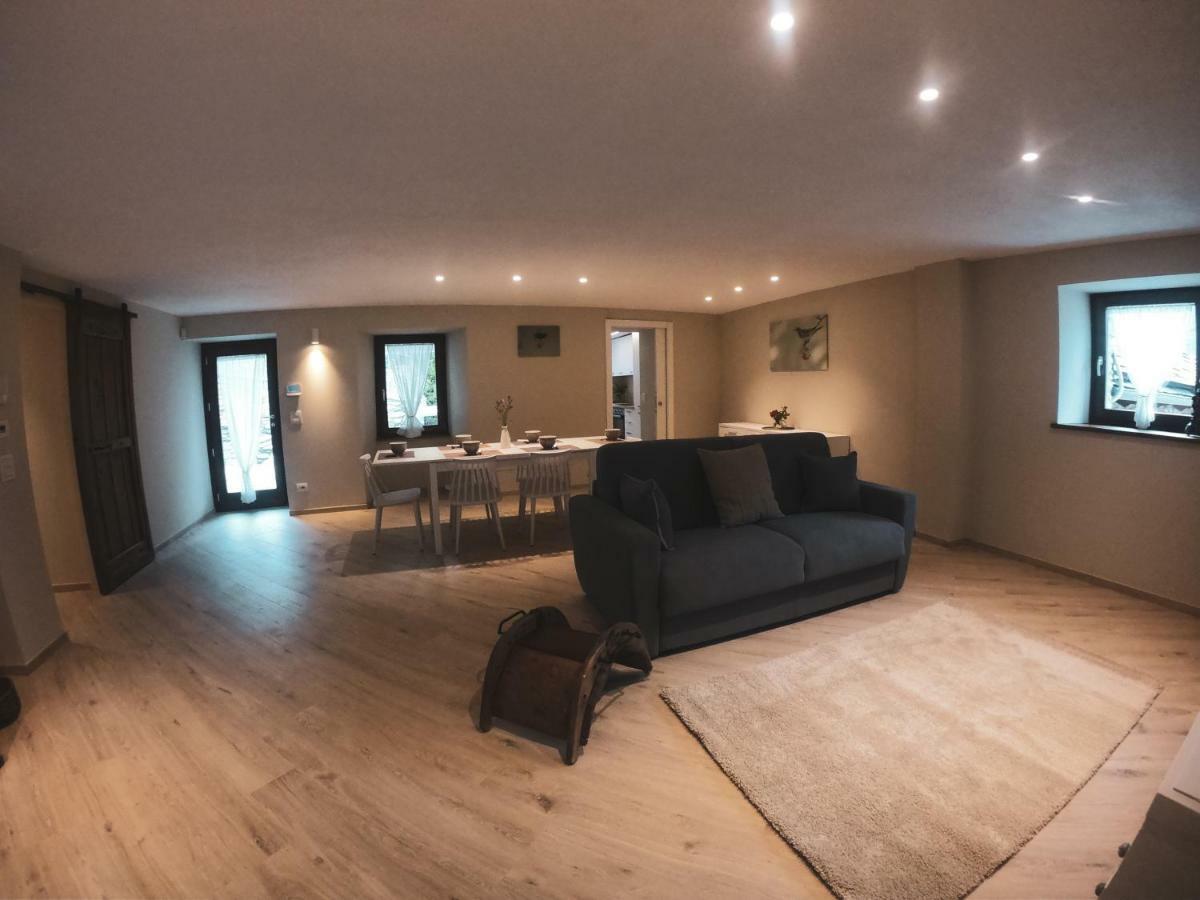 Le Casette Di Rovine Apartment Аоста Екстериор снимка