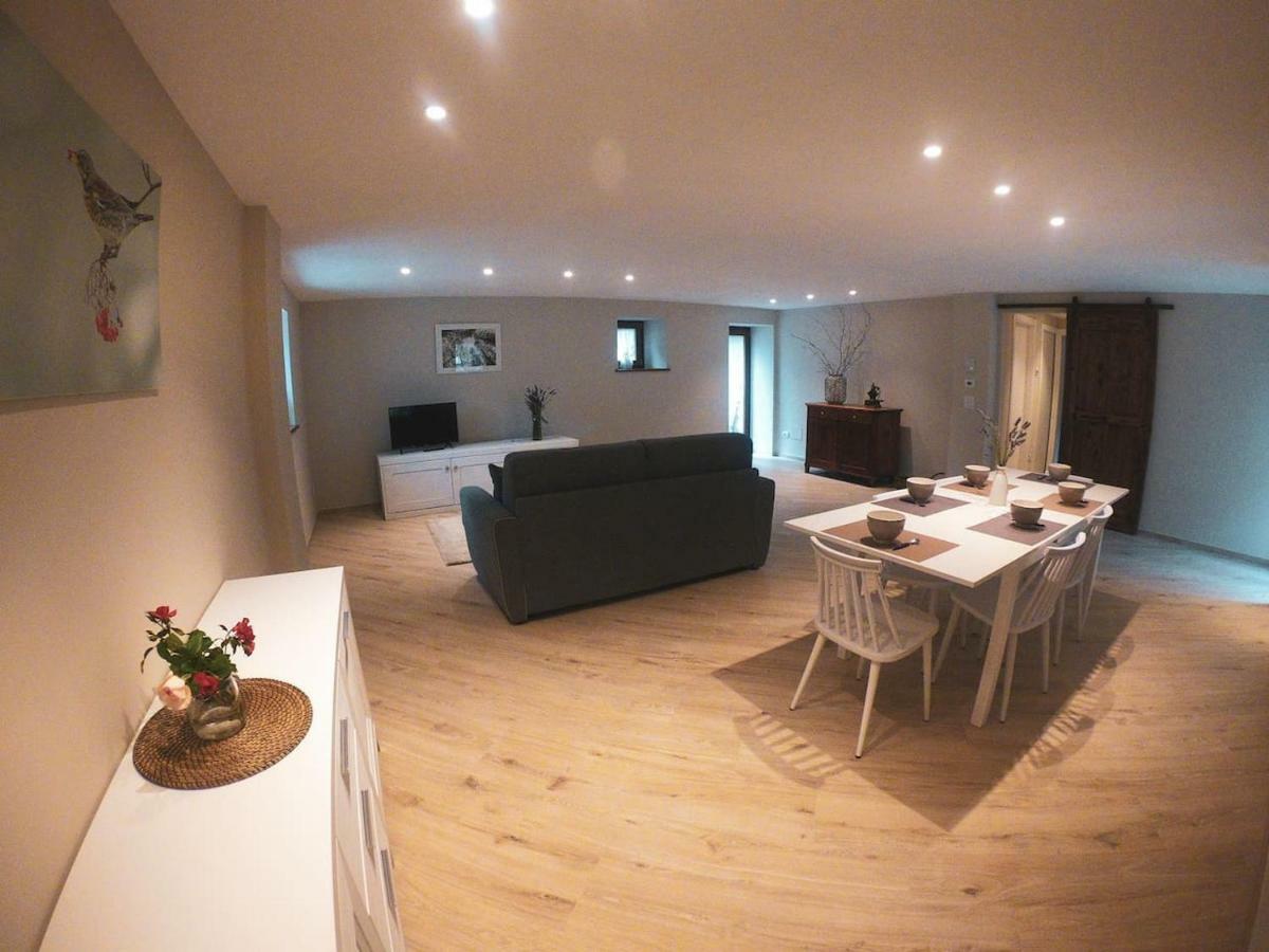 Le Casette Di Rovine Apartment Аоста Екстериор снимка